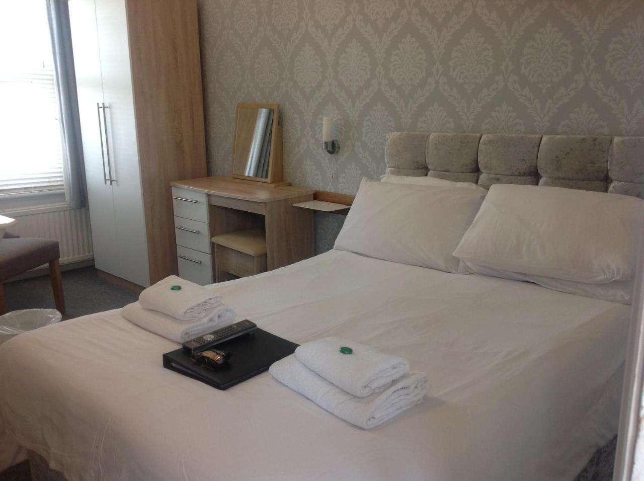 מפרץ רובין הוד Grosvenor Hotel מראה חיצוני תמונה